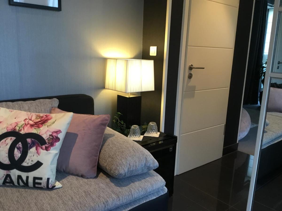Suite Couture Ernestviller 外观 照片